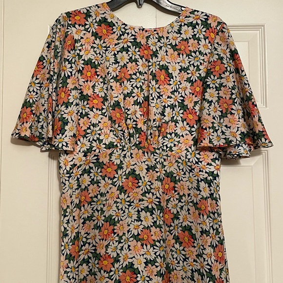 TOPSHOP Empire Waist Open-Back Floral Dress - Picture 3 of 6